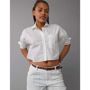 NEW AE Cropped Women's XS White Perfect Button-Up Shirt Long Sleeve MSRP $44.95